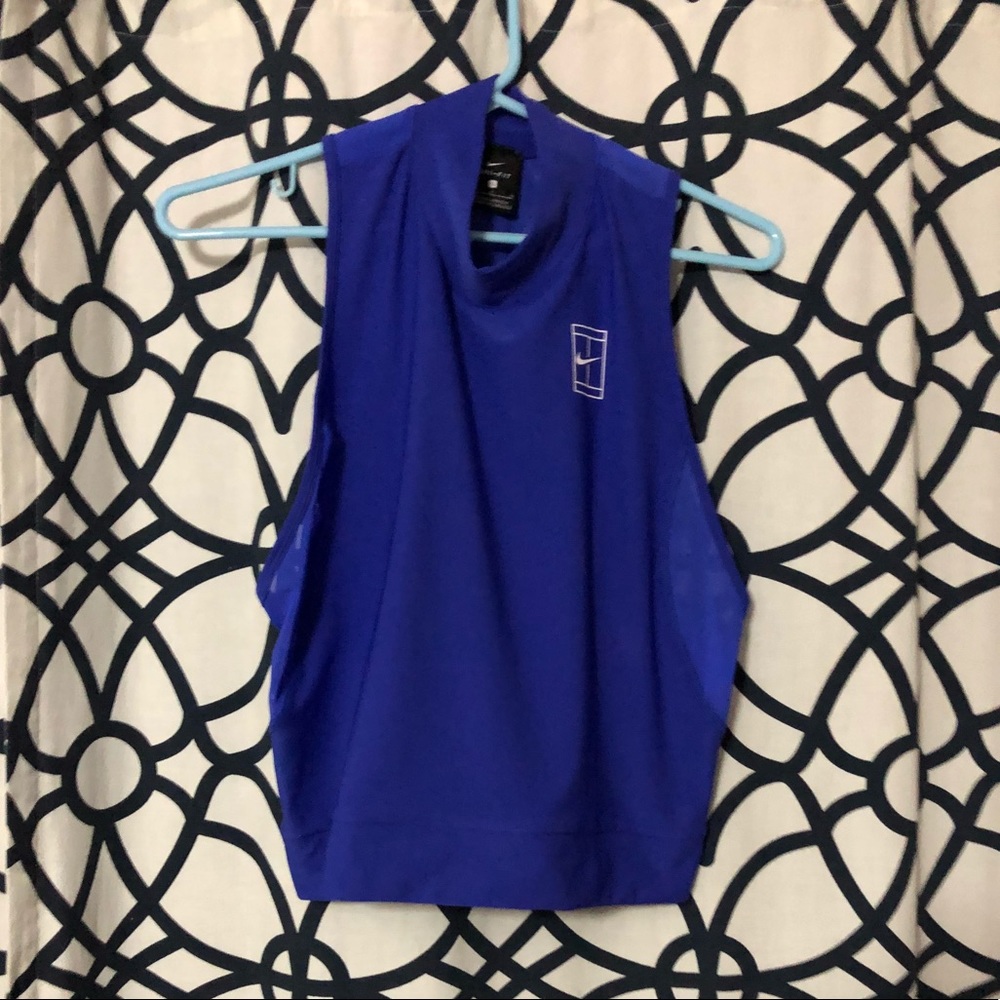 Navy blue nike top
